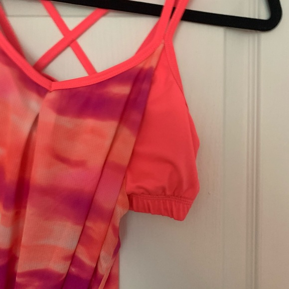 RXB workout top - Picture 2 of 3